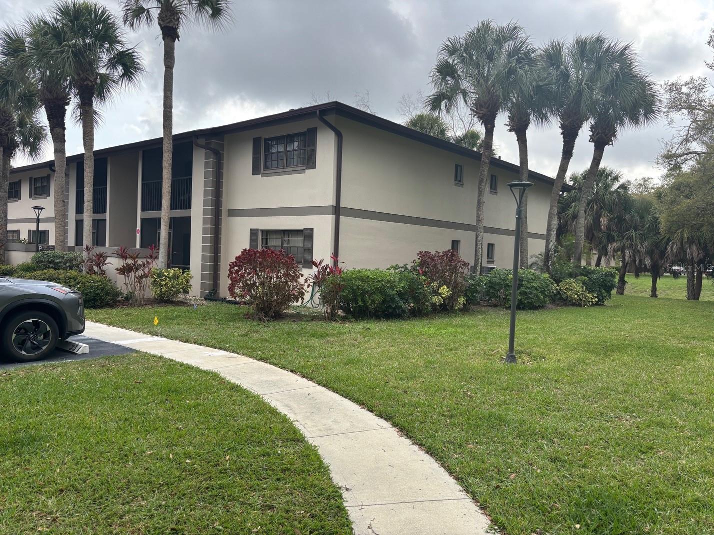 OAK FORREST - Residential