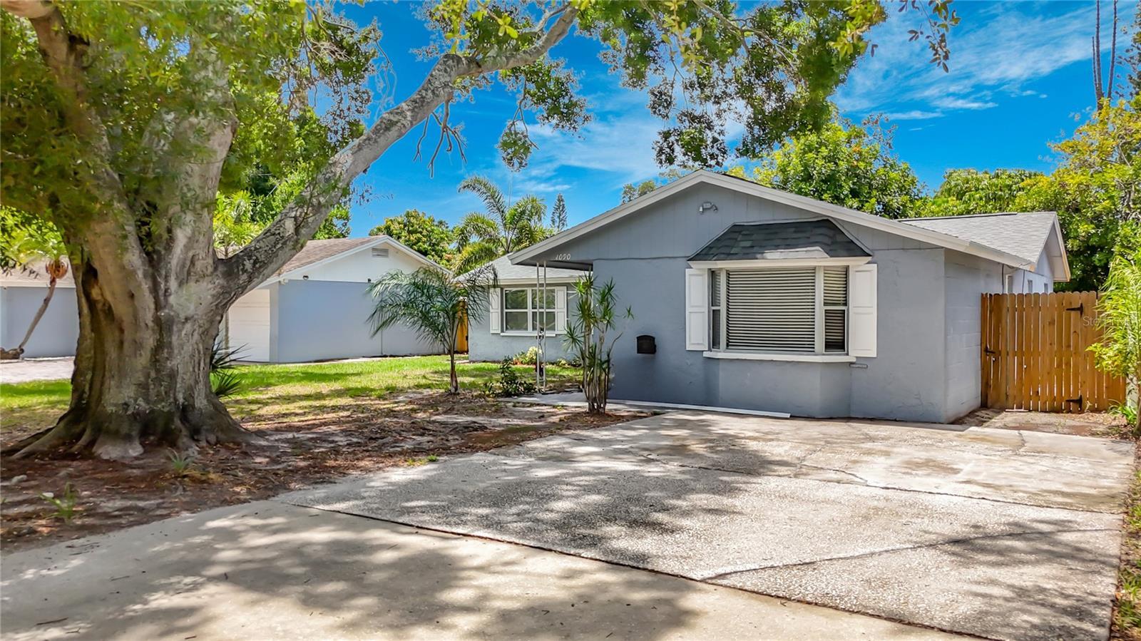 RIDGE PARK ESTATES - Residential