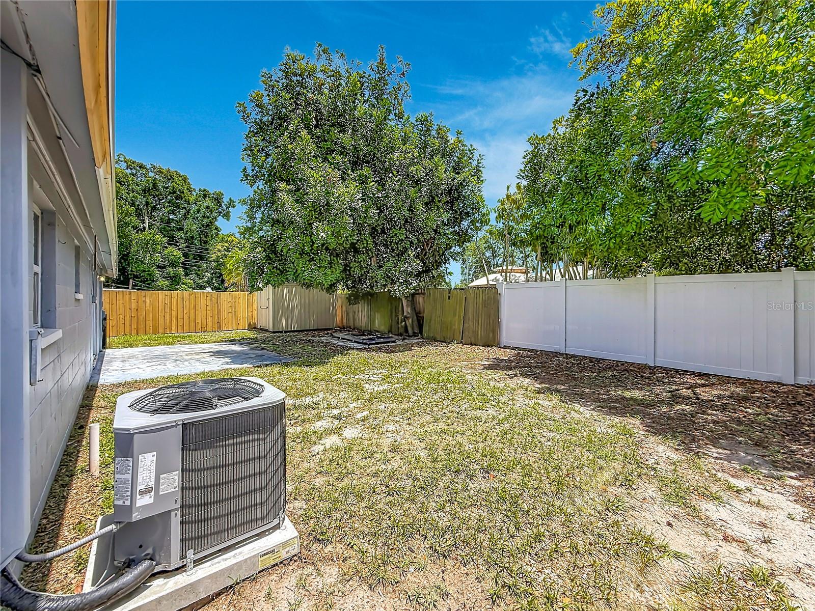 RIDGE PARK ESTATES - Residential