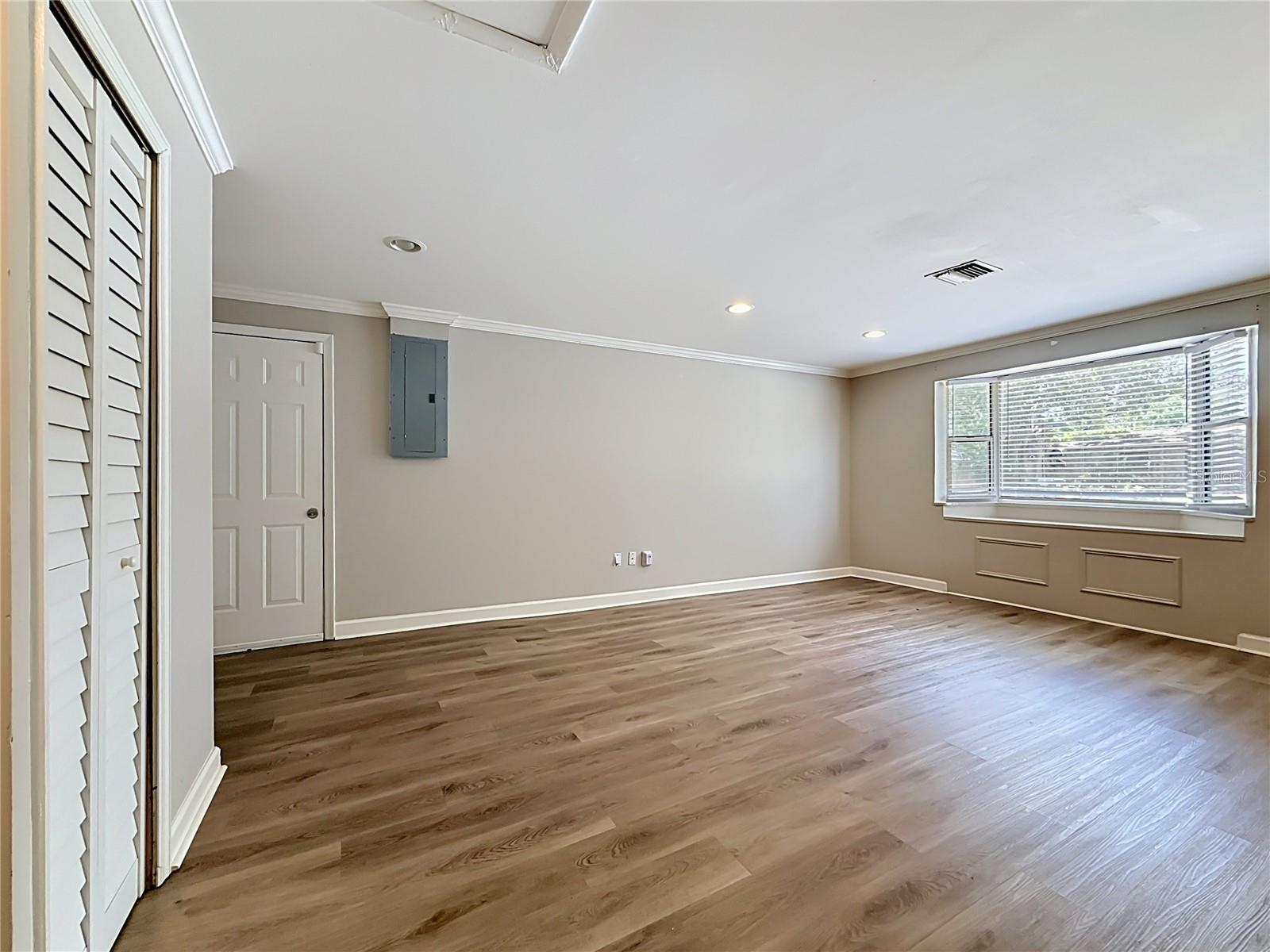 RIDGE PARK ESTATES - Residential