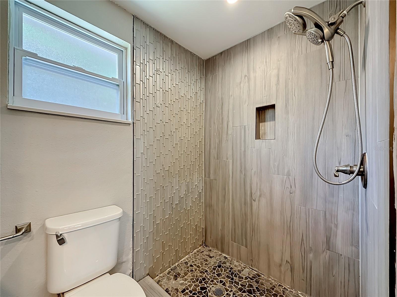 RIDGE PARK ESTATES - Residential