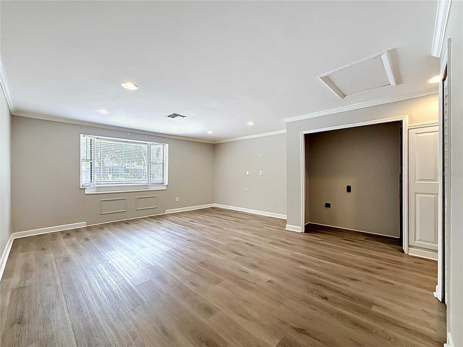 RIDGE PARK ESTATES - Residential