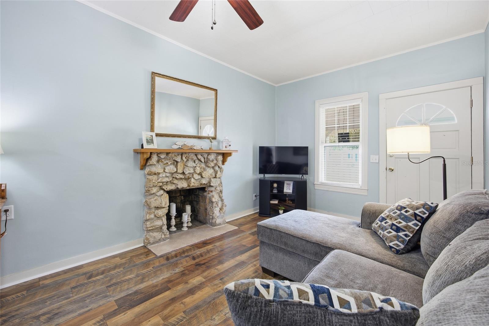 WILLISTON - Residential