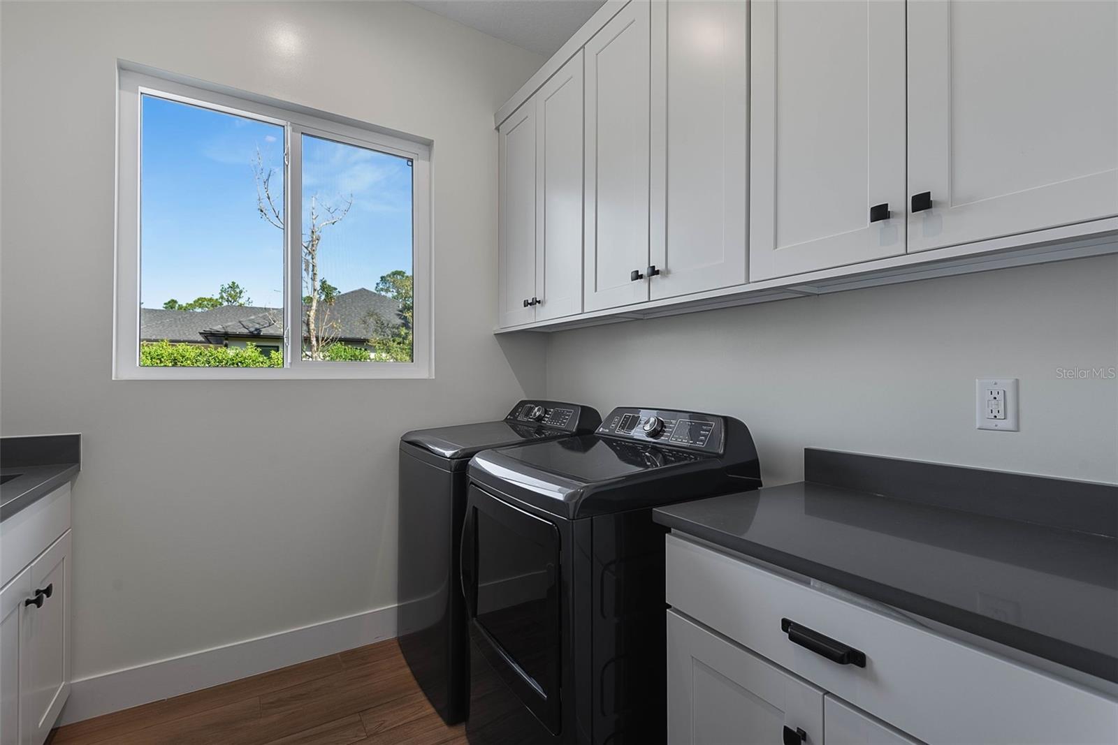 TURNBULL XINGS - Residential