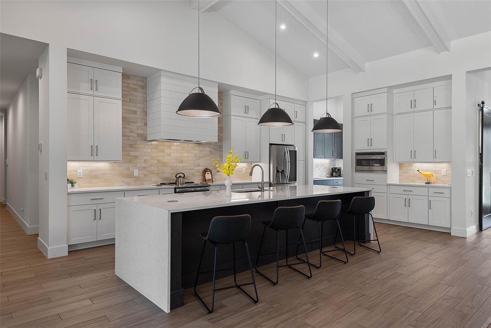 TURNBULL XINGS - Residential