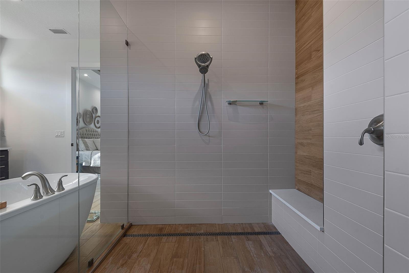 TURNBULL XINGS - Residential