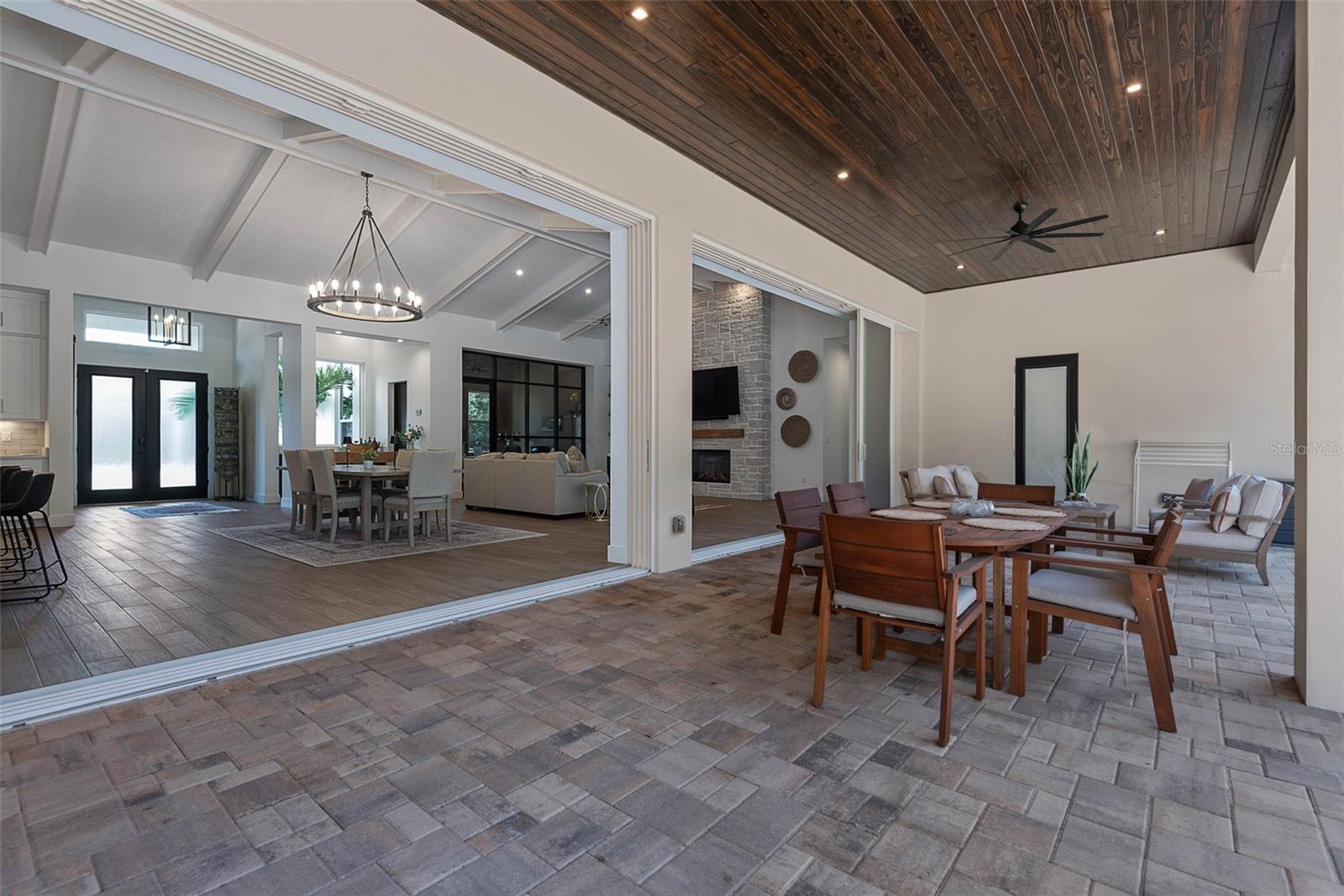 TURNBULL XINGS - Residential