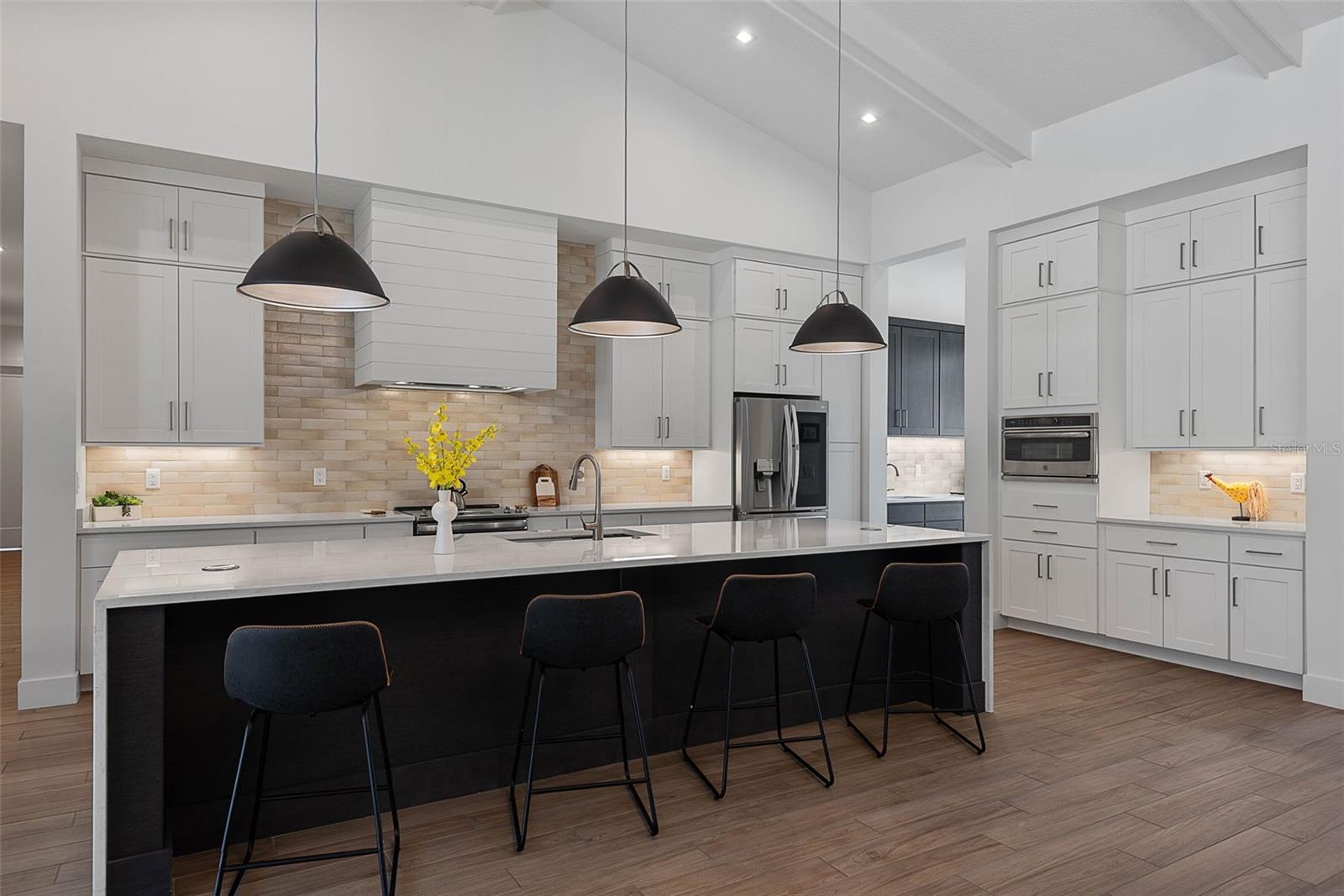 TURNBULL XINGS - Residential