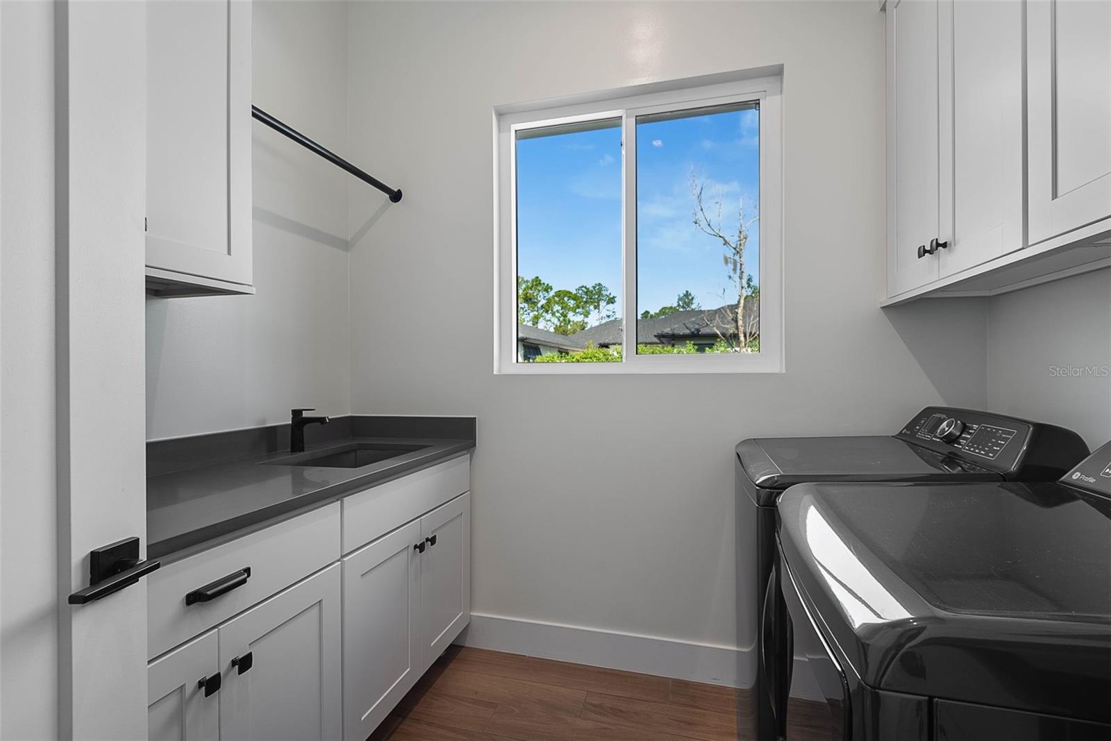 TURNBULL XINGS - Residential