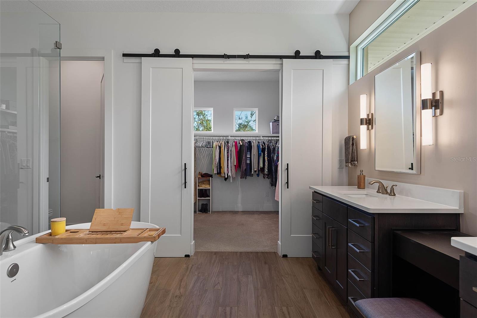 TURNBULL XINGS - Residential