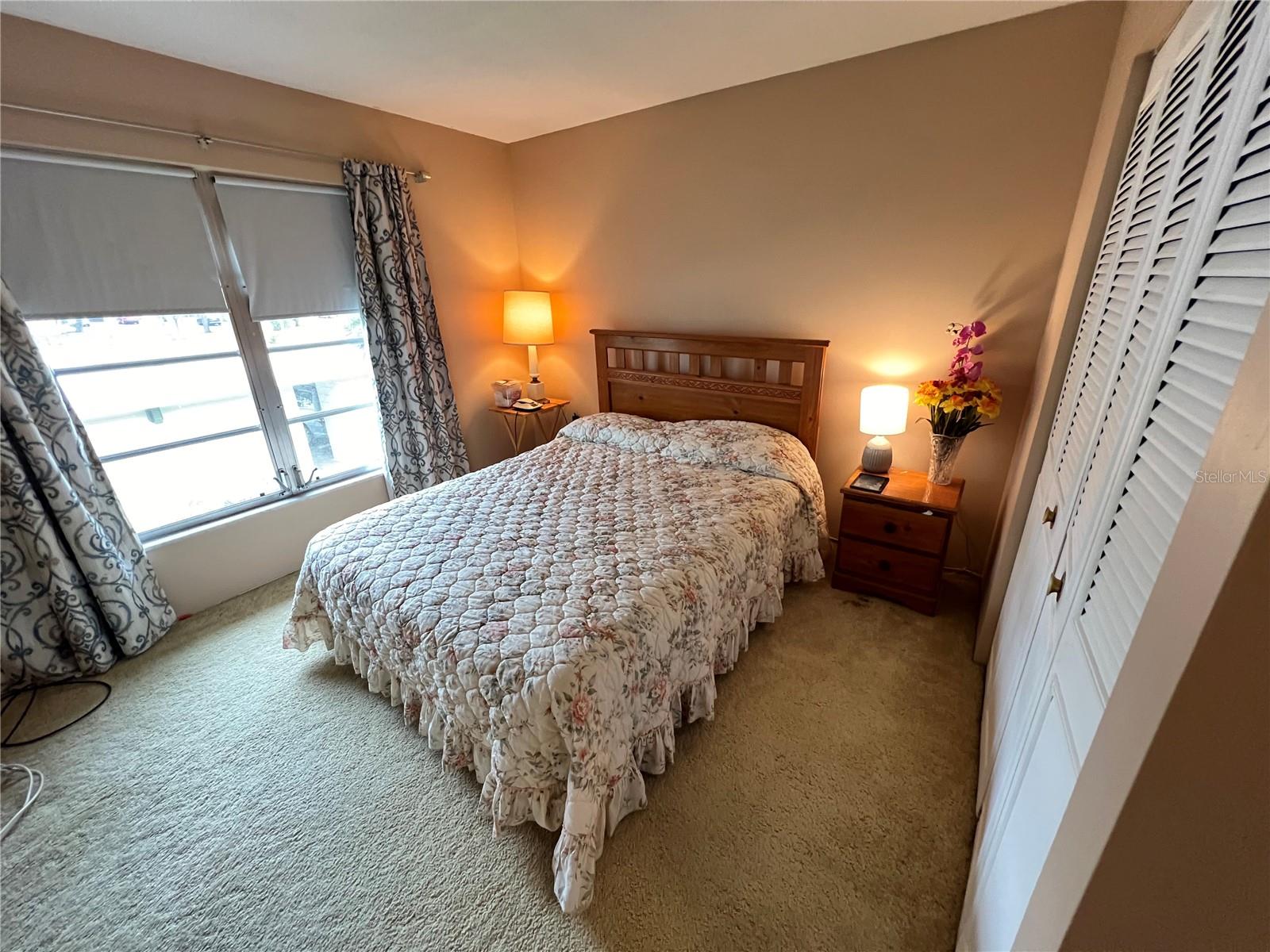 ESSEX HOUSE - Residential