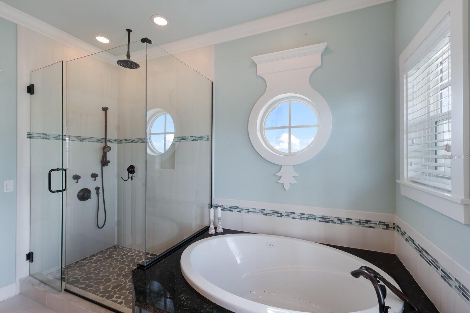 LAKE LA VISTA REP - Residential