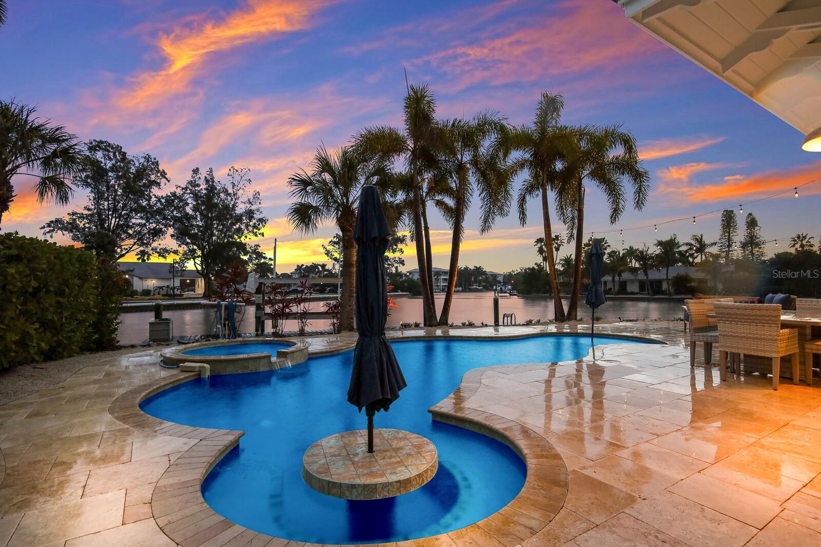 LAKE LA VISTA REP - Residential