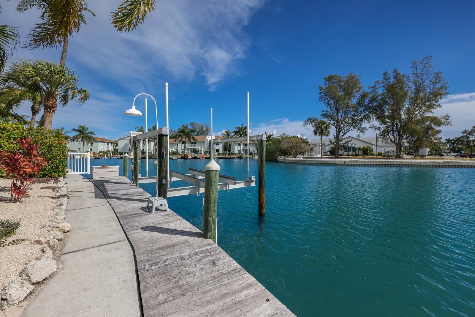 LAKE LA VISTA REP - Residential