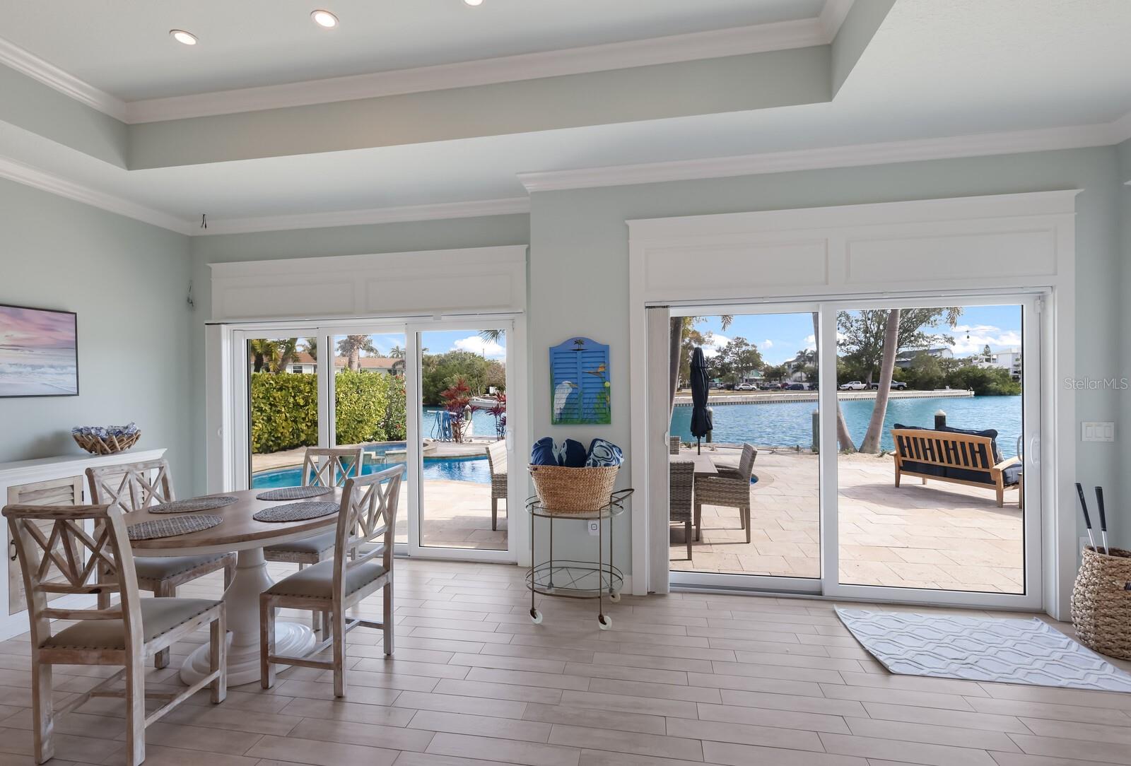 LAKE LA VISTA REP - Residential