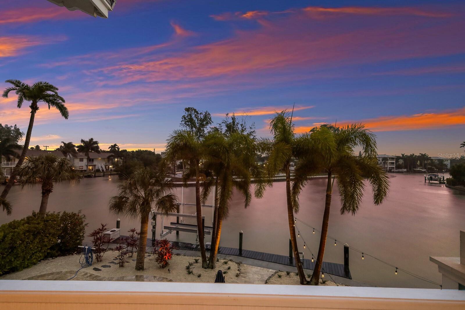 LAKE LA VISTA REP - Residential