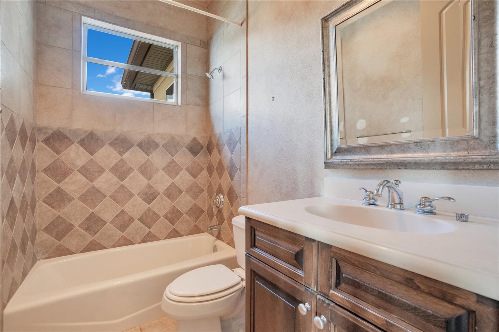 RESERVE AT BELMERE 48 23 - Residential