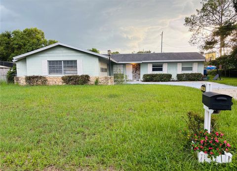 186 LAKESIDE DRIVE SANFORD FL 32773