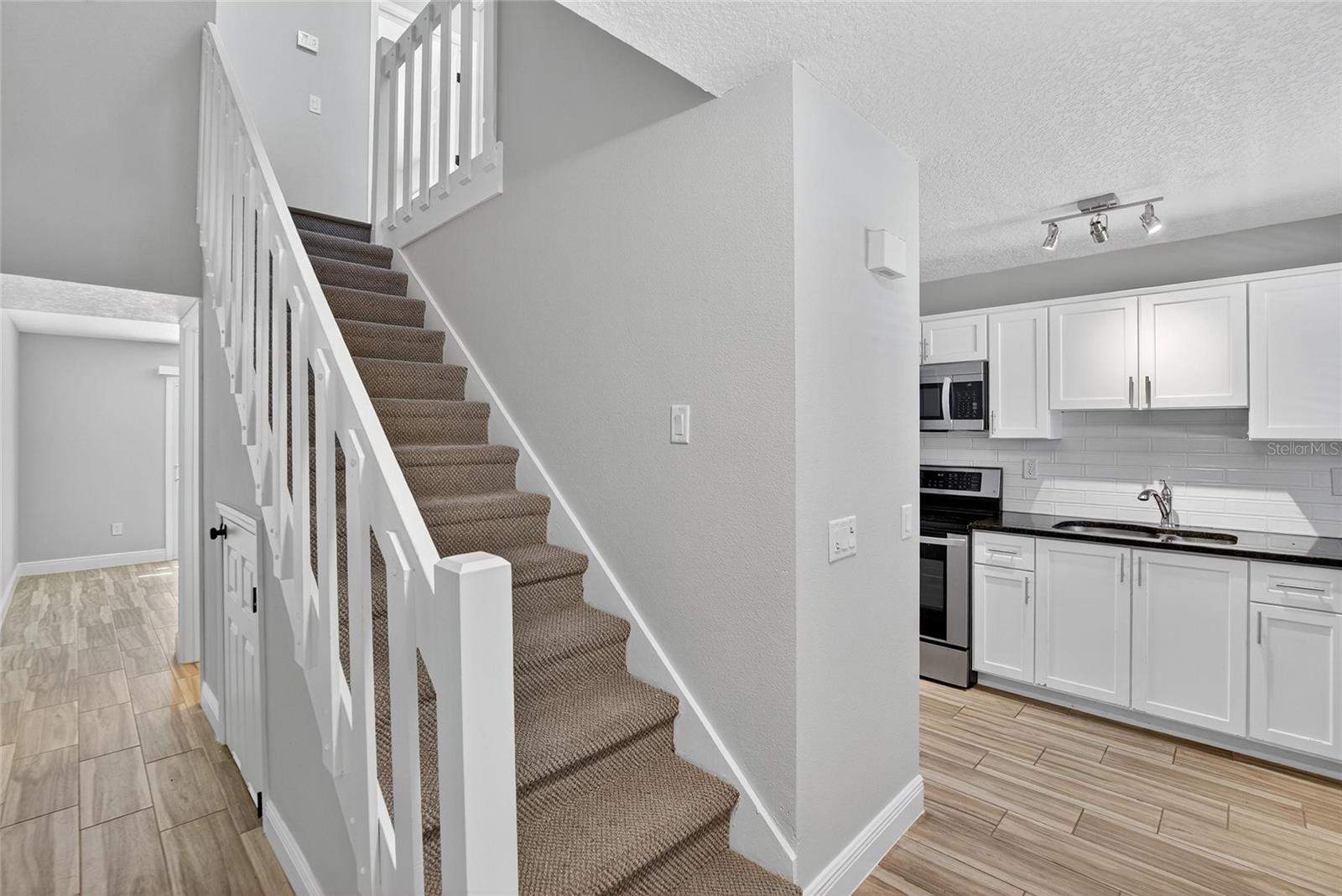 CHELSEA MEADOWS CONDO - Residential