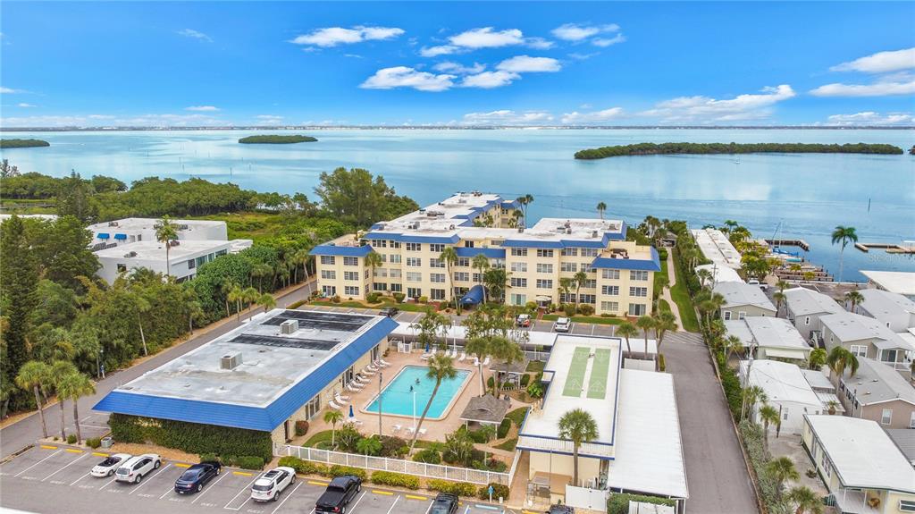 BEACH HARBOR CLUB - Residential Lease