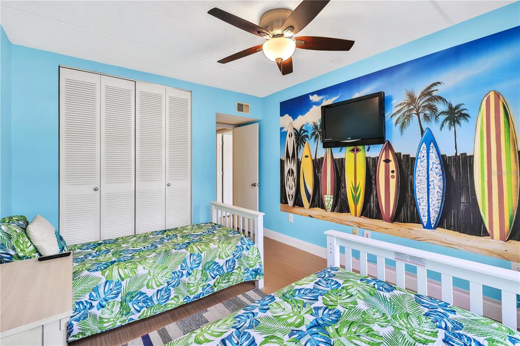 BEACH HARBOR CLUB - Residential Lease