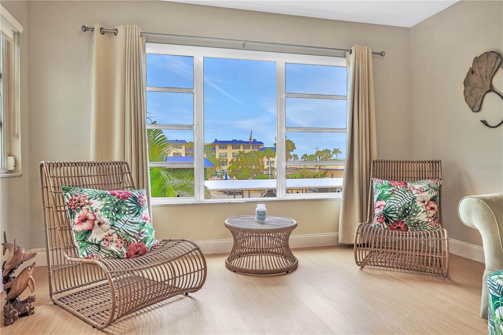 BEACH HARBOR CLUB - Residential Lease