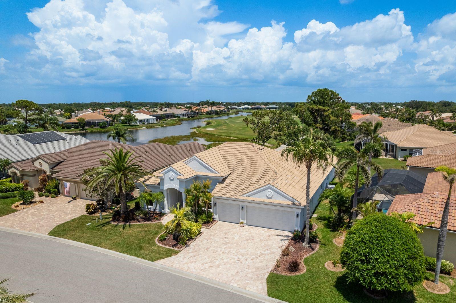 987 CHICKADEE DRIVE