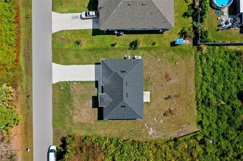 A home in PORT CHARLOTTE