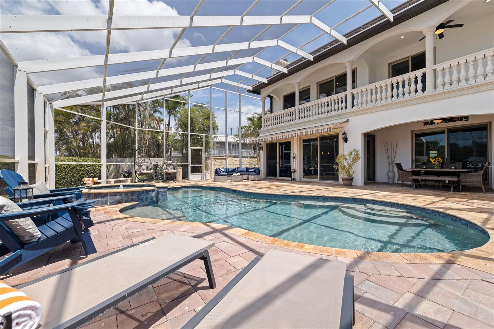 3931 POMPANO DRIVE SE