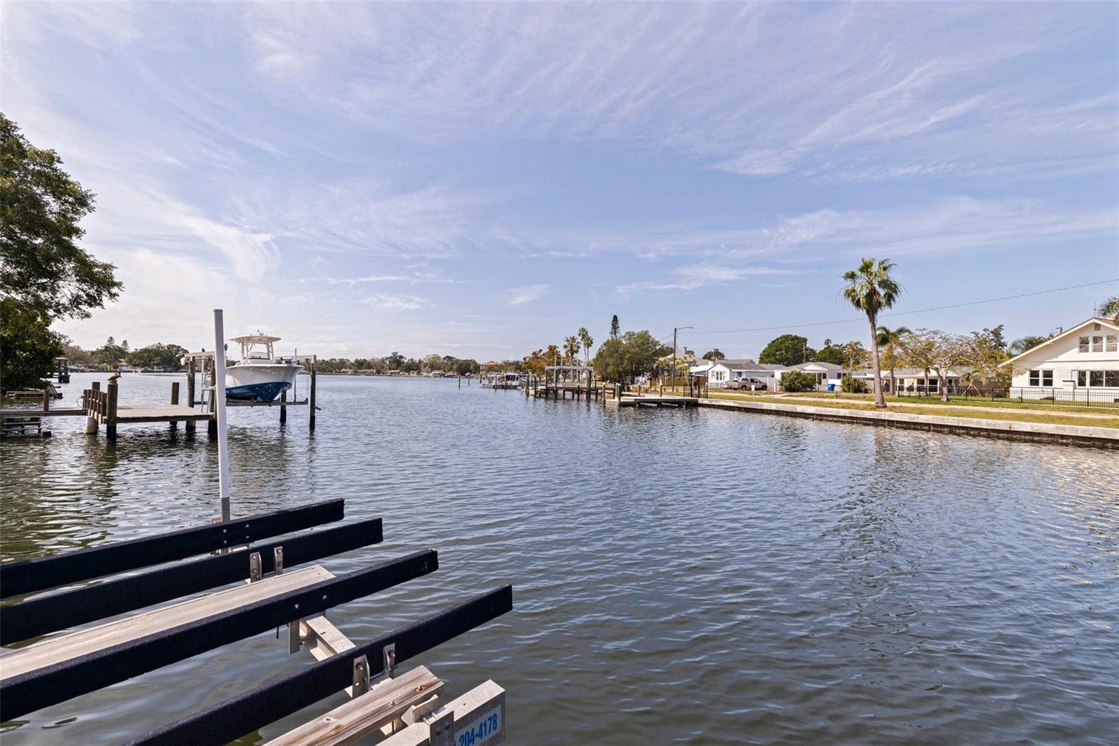 3931 POMPANO DRIVE SE