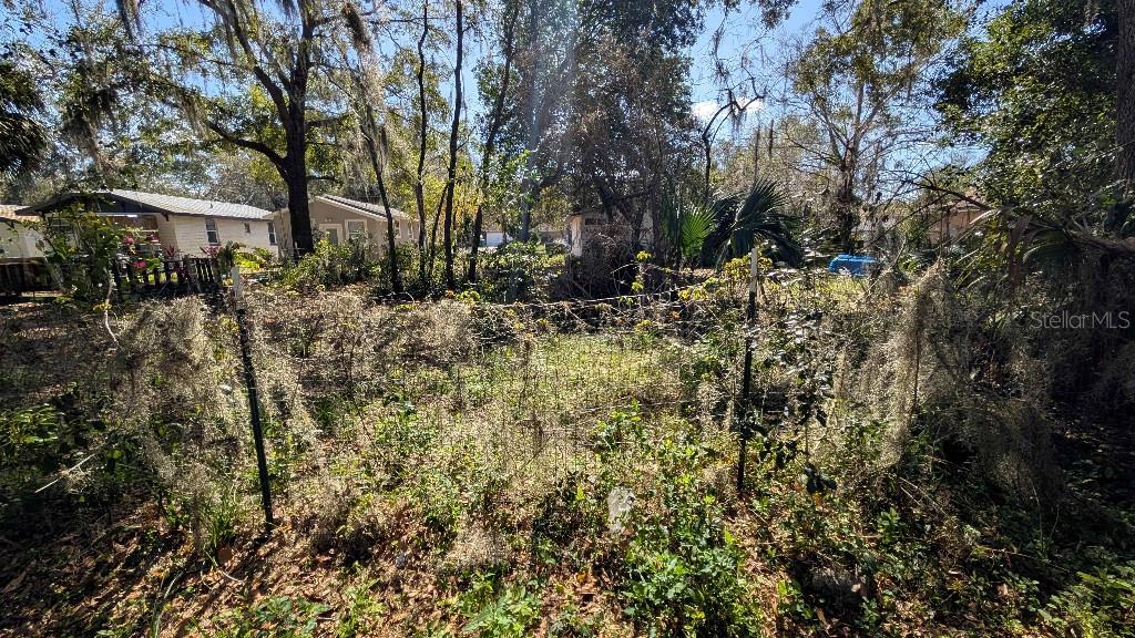 EUSTIS ROSENWALD GARDENS - Land