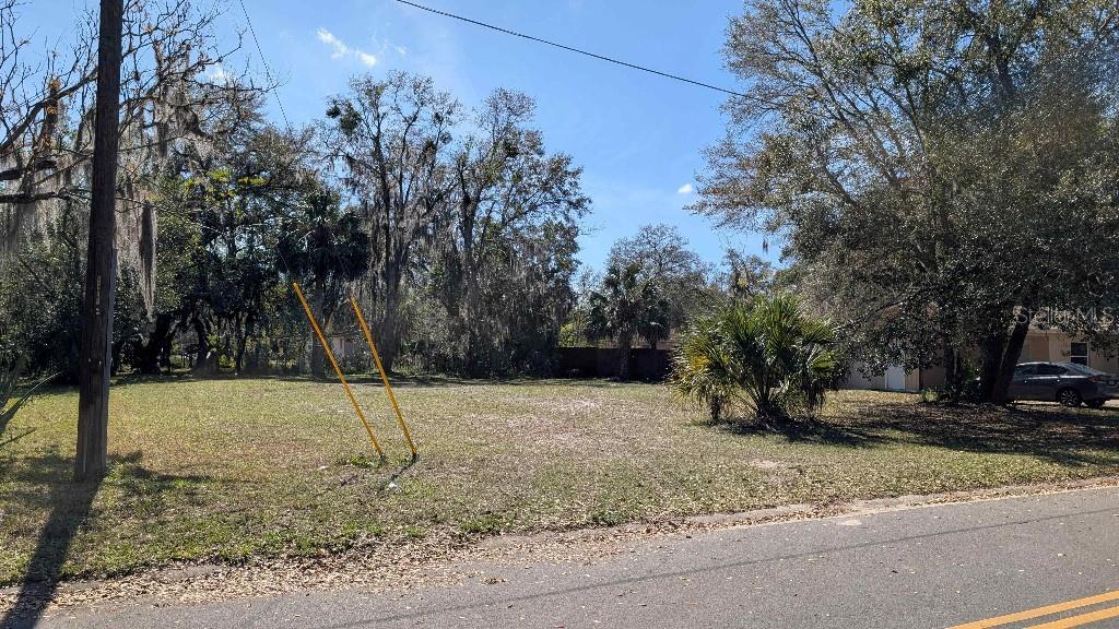 EUSTIS ROSENWALD GARDENS - Land