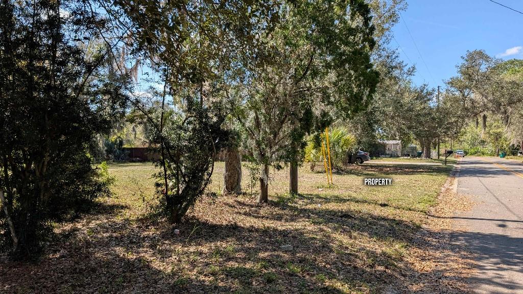 EUSTIS ROSENWALD GARDENS - Land