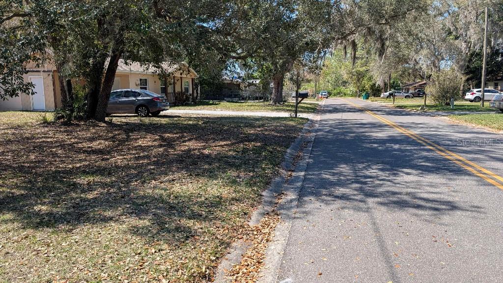 EUSTIS ROSENWALD GARDENS - Land
