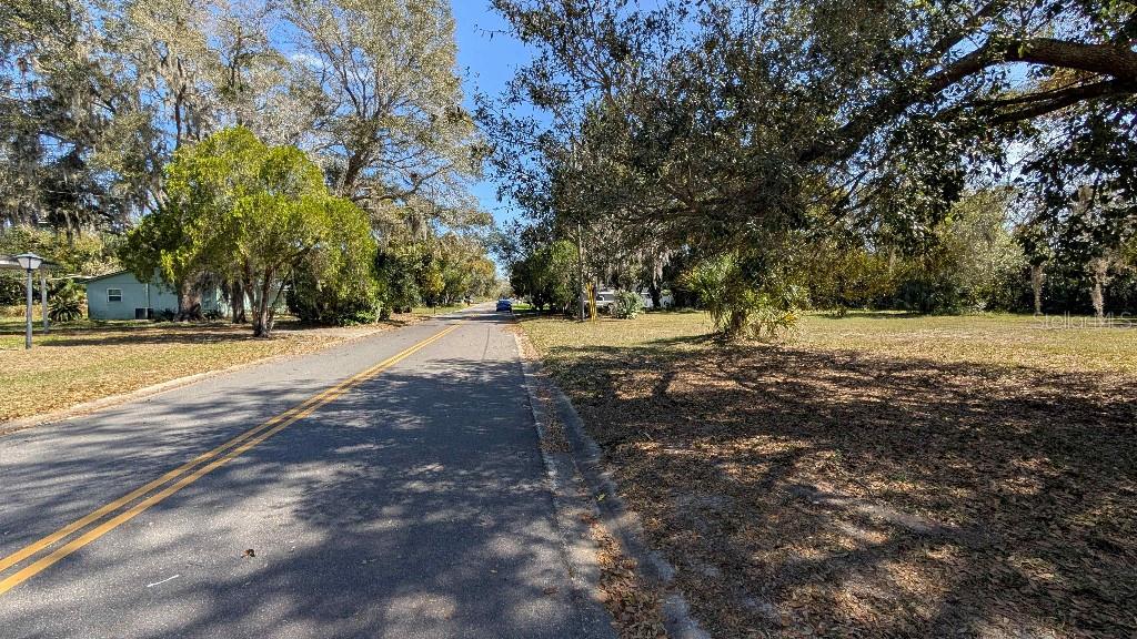EUSTIS ROSENWALD GARDENS - Land