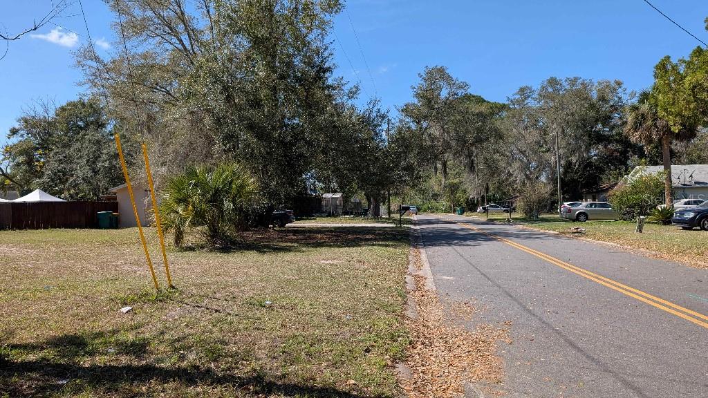 EUSTIS ROSENWALD GARDENS - Land