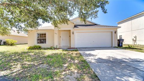 Single Family Residence in KISSIMMEE FL 1909 ESCAMBIA LANE.jpg