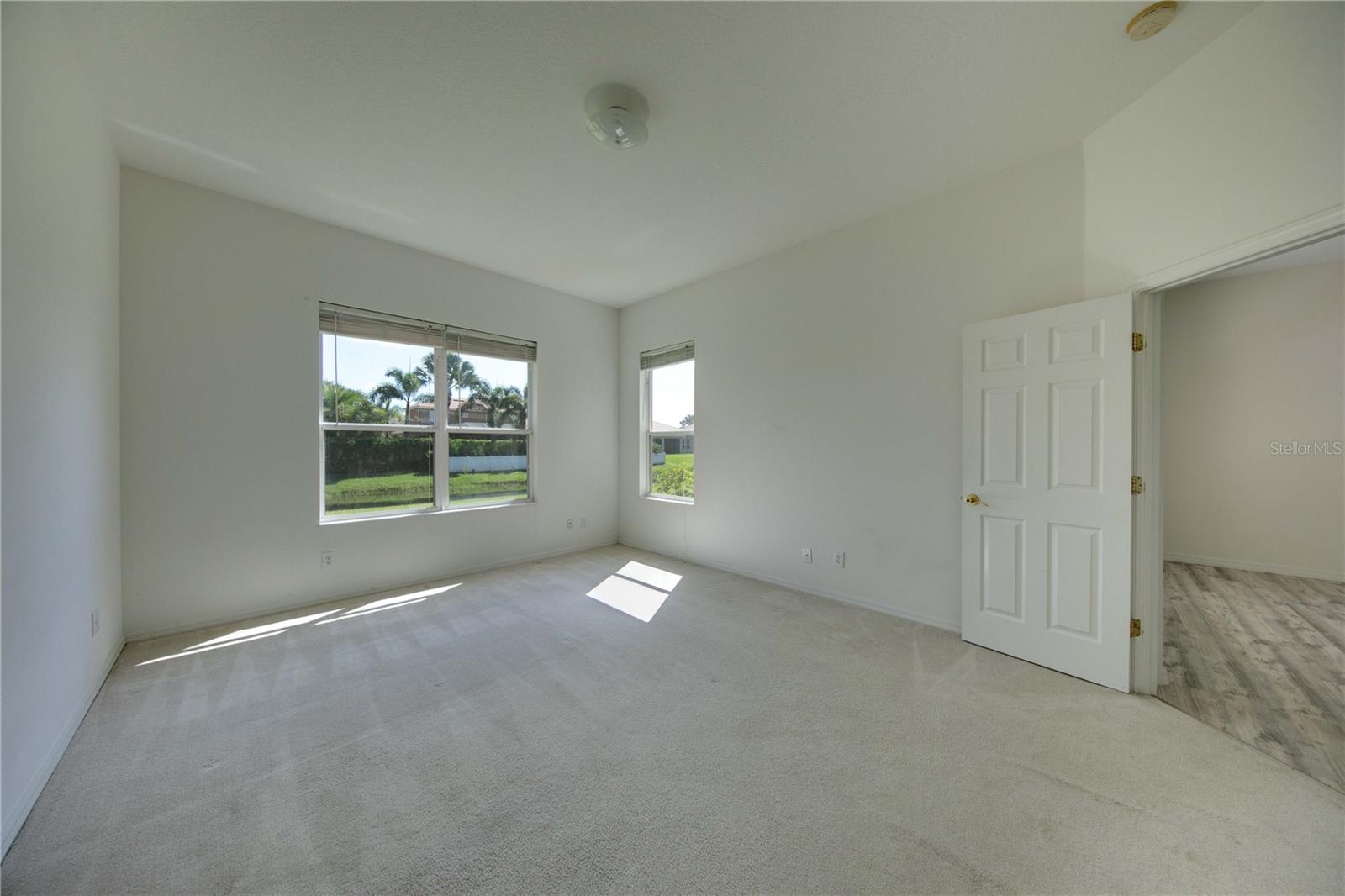 VILLAGES AT PINETREE SPRUCE PI - Residential Lease