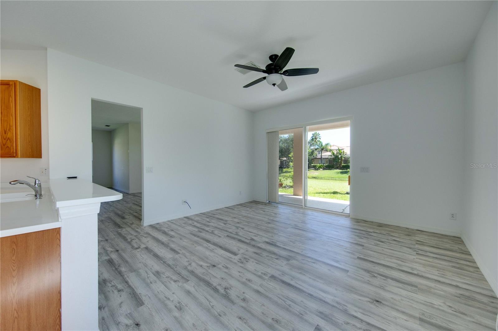 VILLAGES AT PINETREE SPRUCE PI - Residential Lease