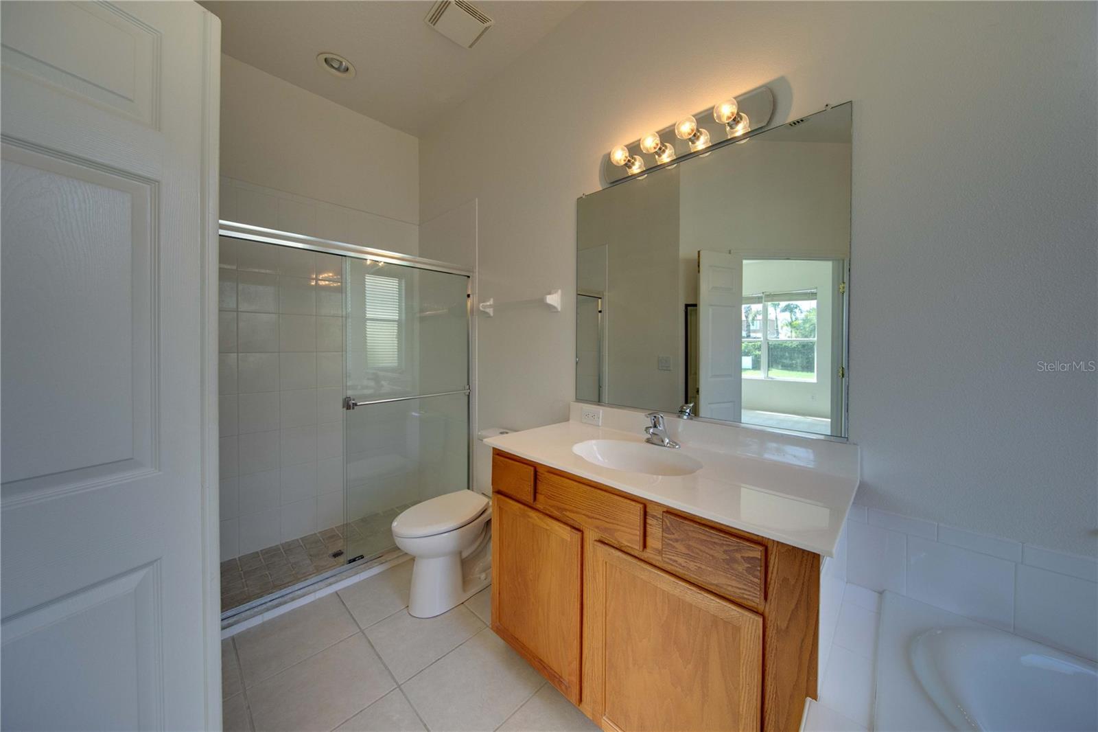 VILLAGES AT PINETREE SPRUCE PI - Residential Lease