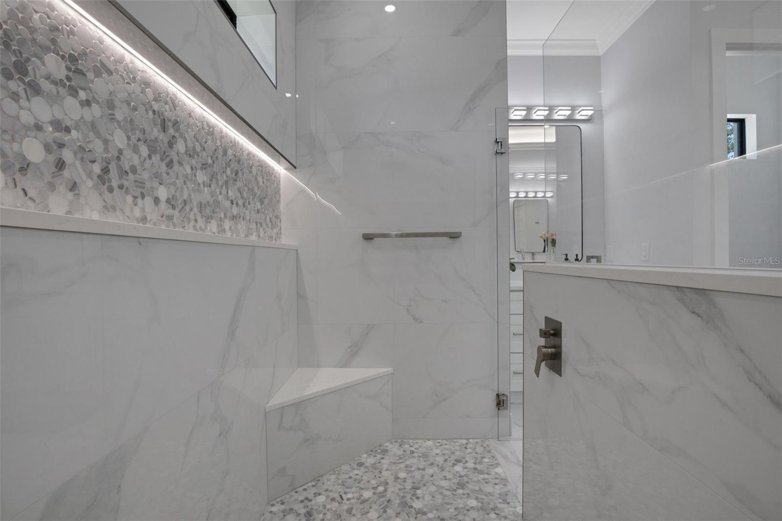 VENICE BY-WAY - Residential