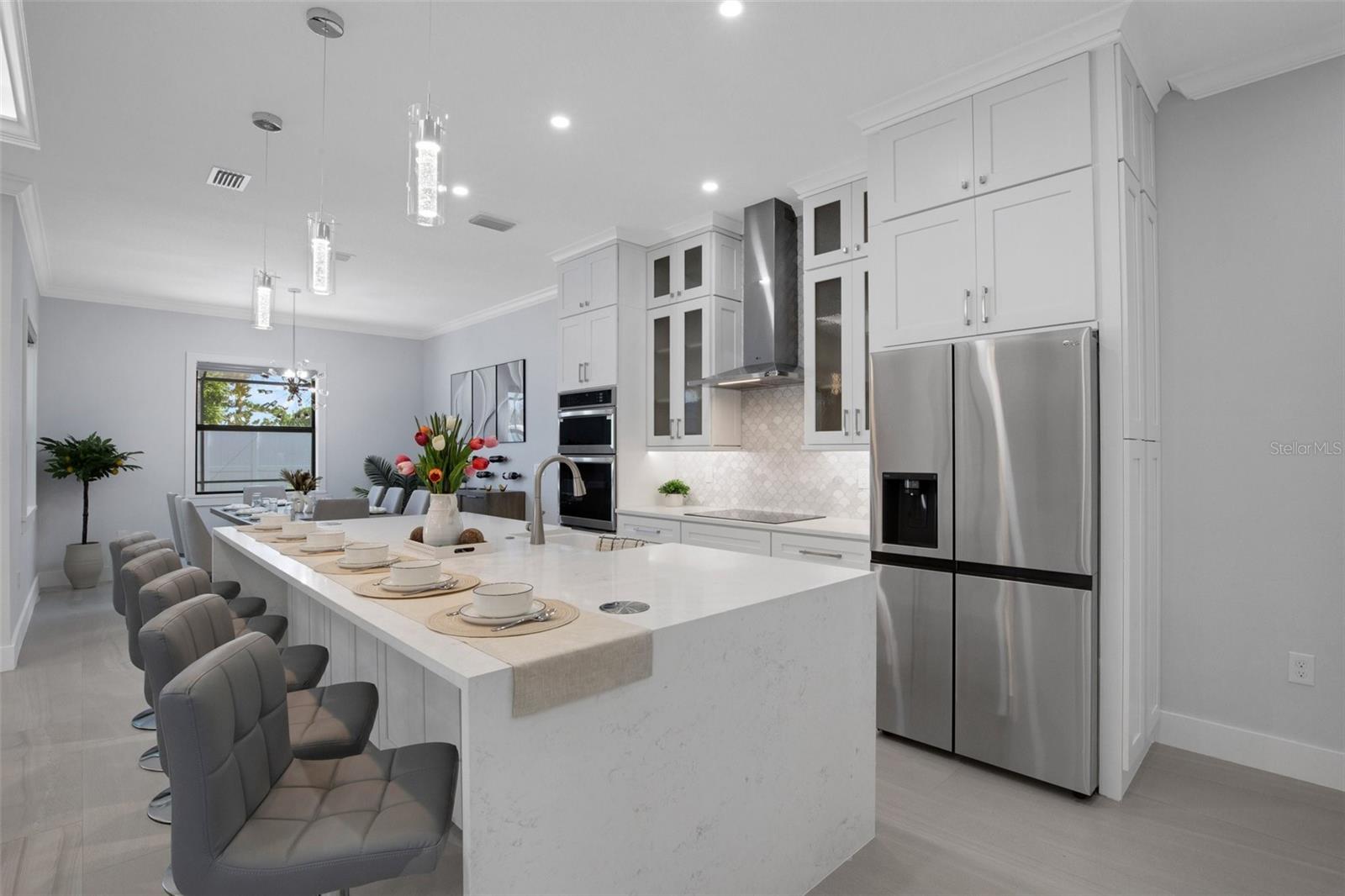 VENICE BY-WAY - Residential