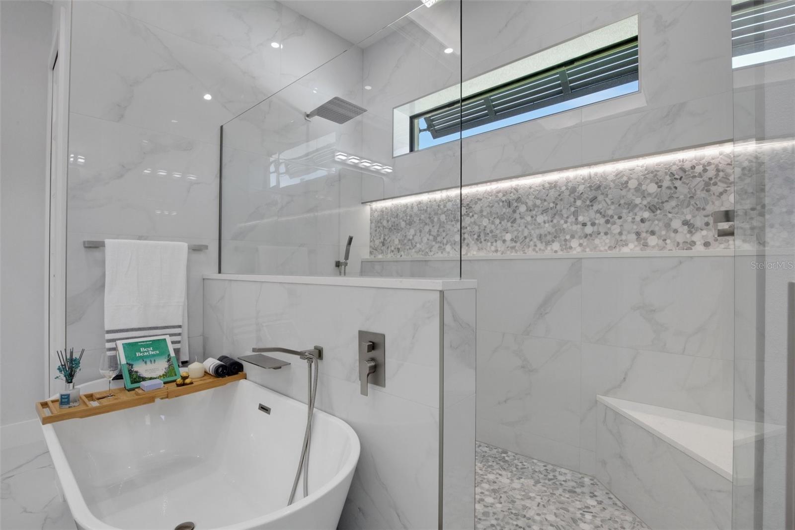 VENICE BY-WAY - Residential