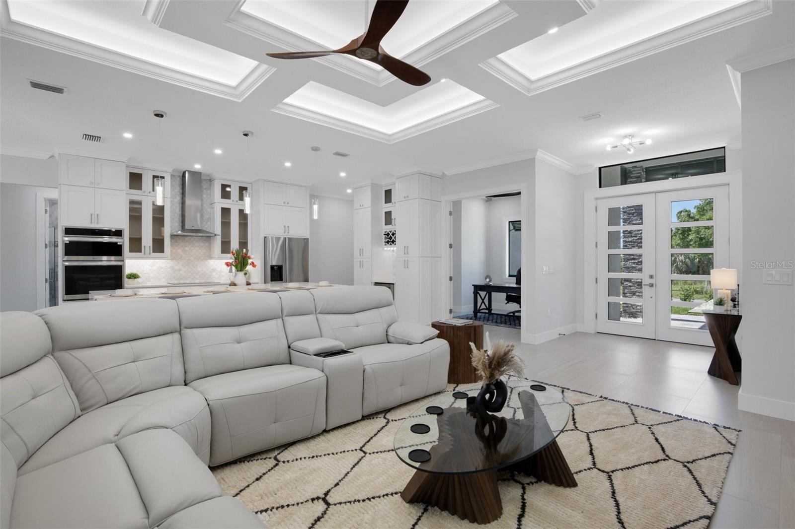 805 PADUA COURT