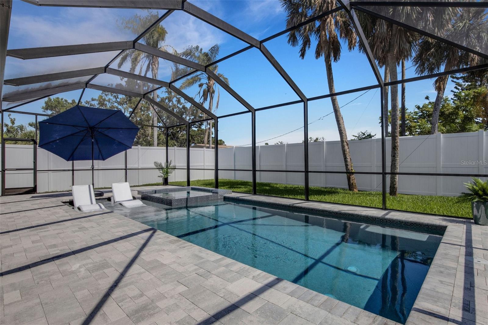 VENICE BY-WAY - Residential