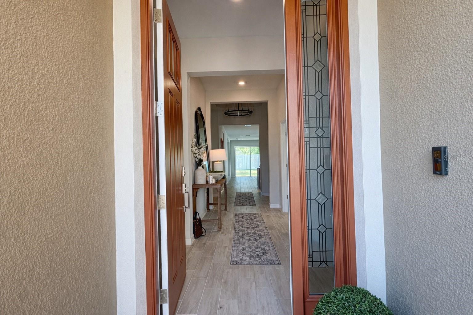 CRESTVIEW - Residential Lease