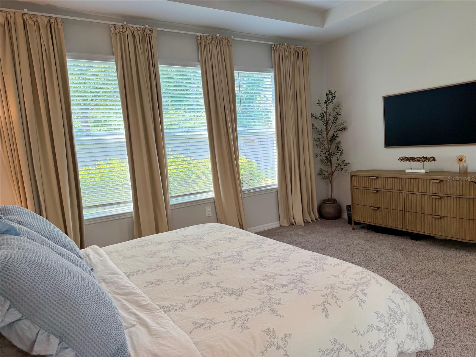 CRESTVIEW - Residential Lease