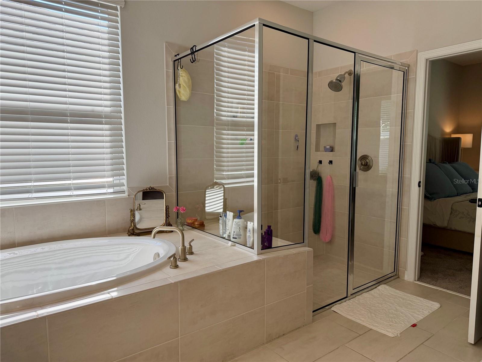 CRESTVIEW - Residential Lease