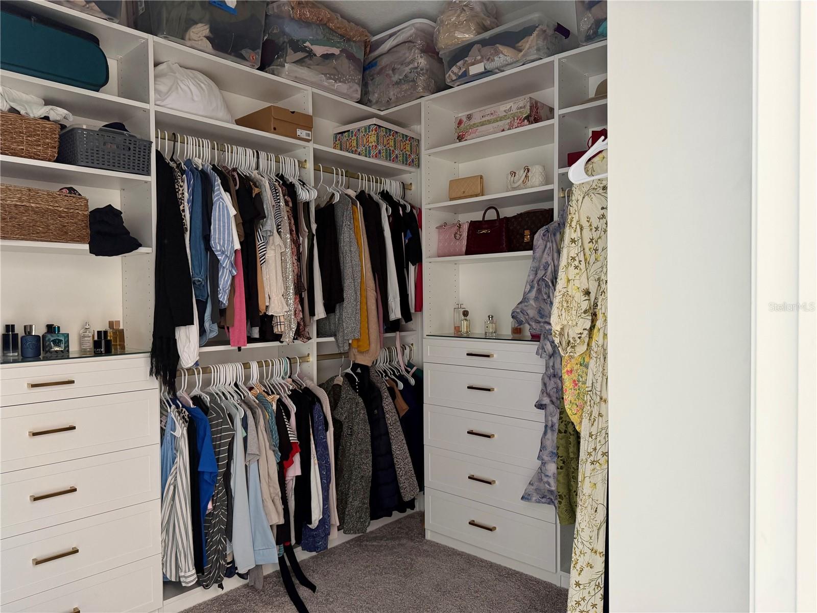 CRESTVIEW - Residential Lease