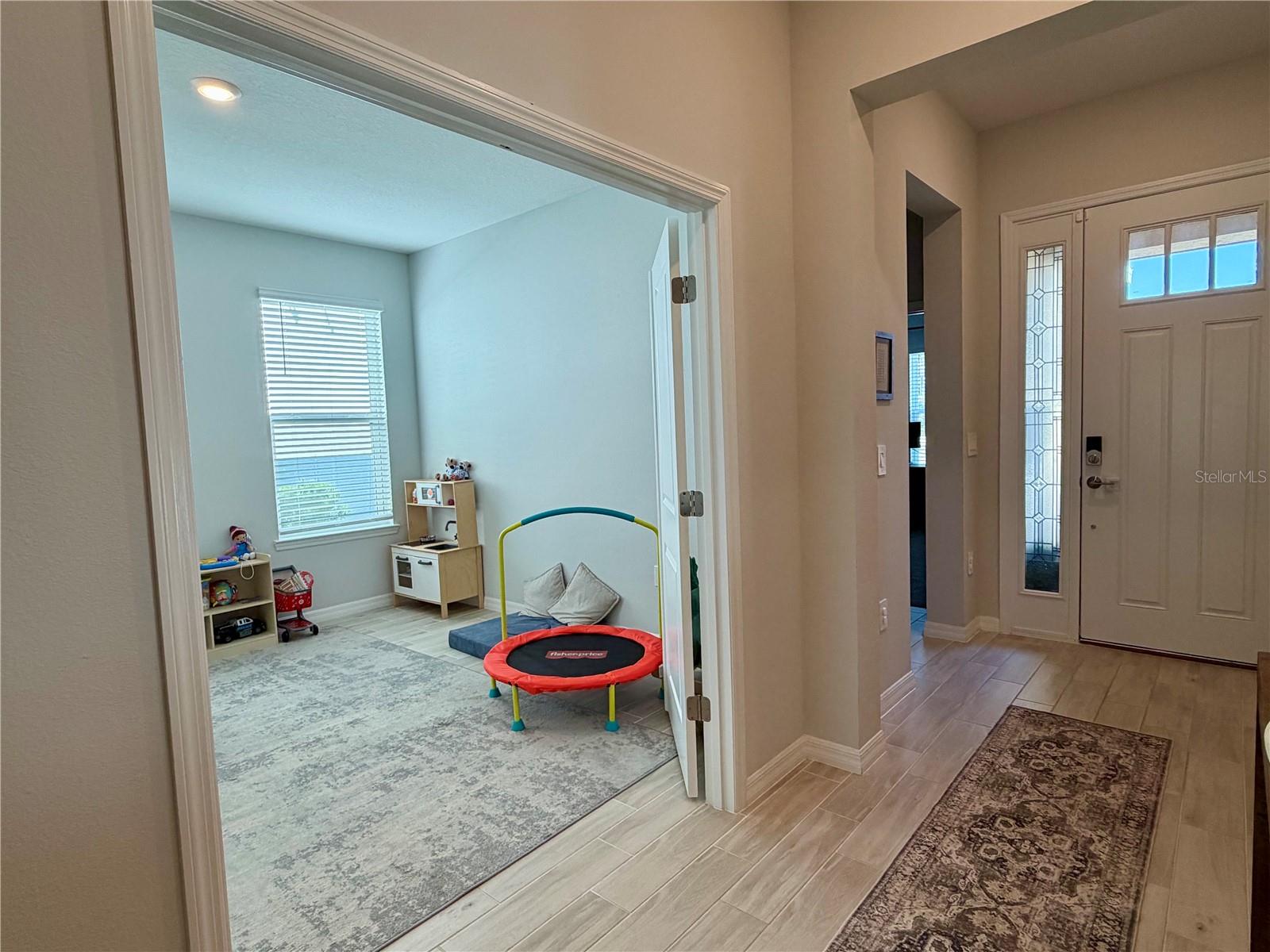 CRESTVIEW - Residential Lease